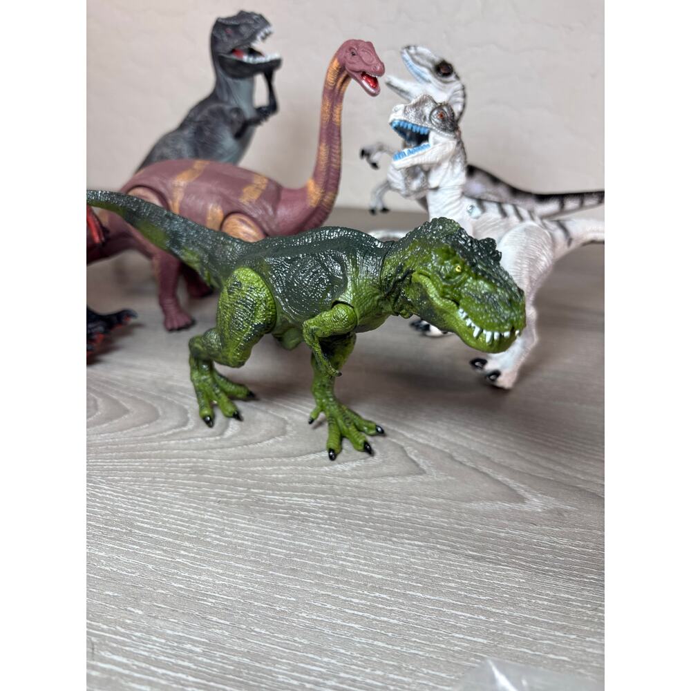 Lot 6 Dinosaur- Articulating Action Figures- 7"- Excellent Pre-Owned Condition - Picture 3 of 5
